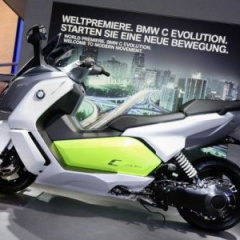 Новый электроскутер BMW C Evolution