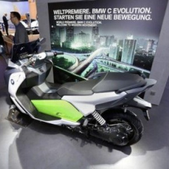 Новый электроскутер BMW C Evolution