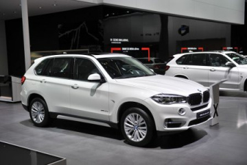 Снятие и установка топливного насоса BMW X5 серия F15