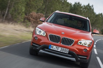 Проверка уровней жидкостей в BMW :: BMW :: X1 серия :: E84 Проверка уровней жидкостей в BMW BMW X1 серия E84