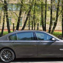 Суровые цифры BMW 7 Series