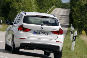 Тест BMW X1 на полигоне BMW X1 серия E84