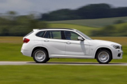 BMW X1 лампочка ближнего света BMW X1 серия E84