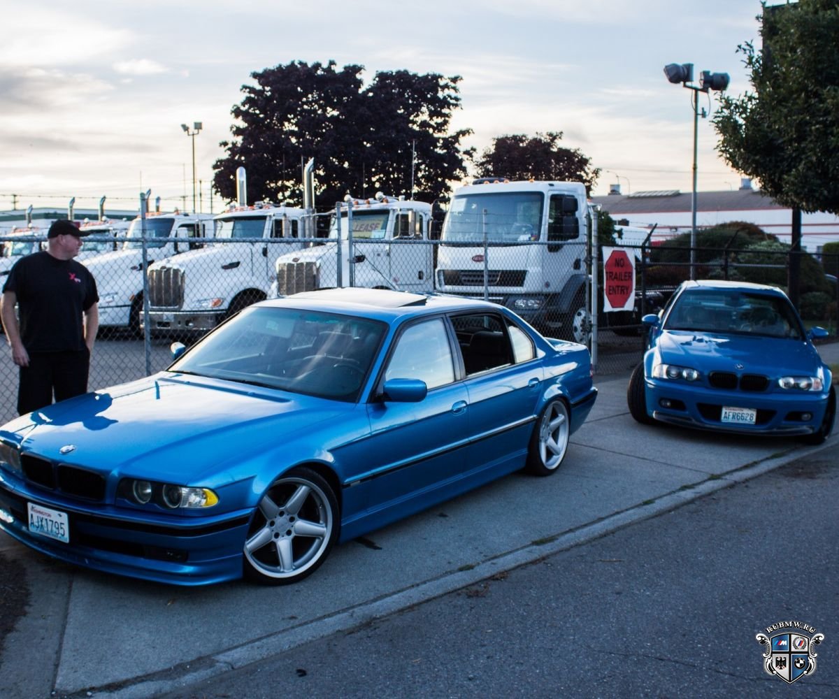 BMW 7 серия E38