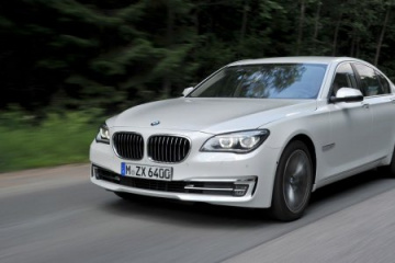 Английское видео BMW 760Li vs. MB S63 AMG - Top Gear BMW 7 серия F01-F02