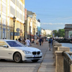 BMW 7 серия F01-F02