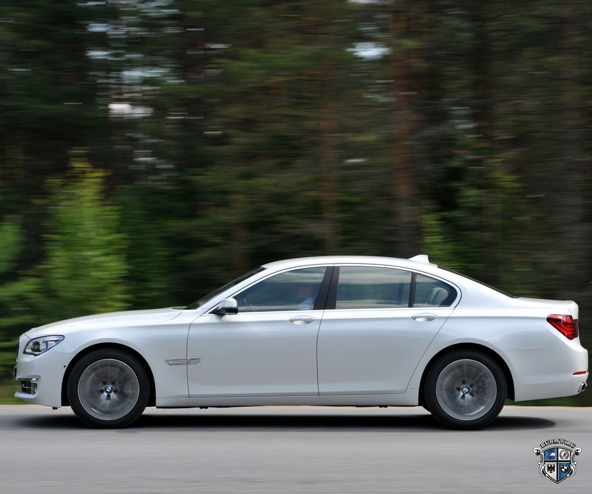 BMW 7 серия F01-F02