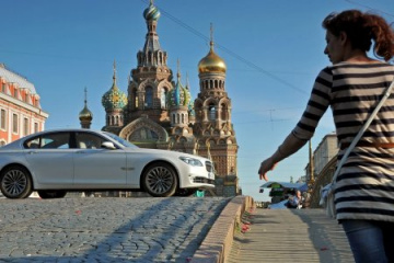 Проверка уровней жидкостей в BMW BMW 7 серия F01-F02