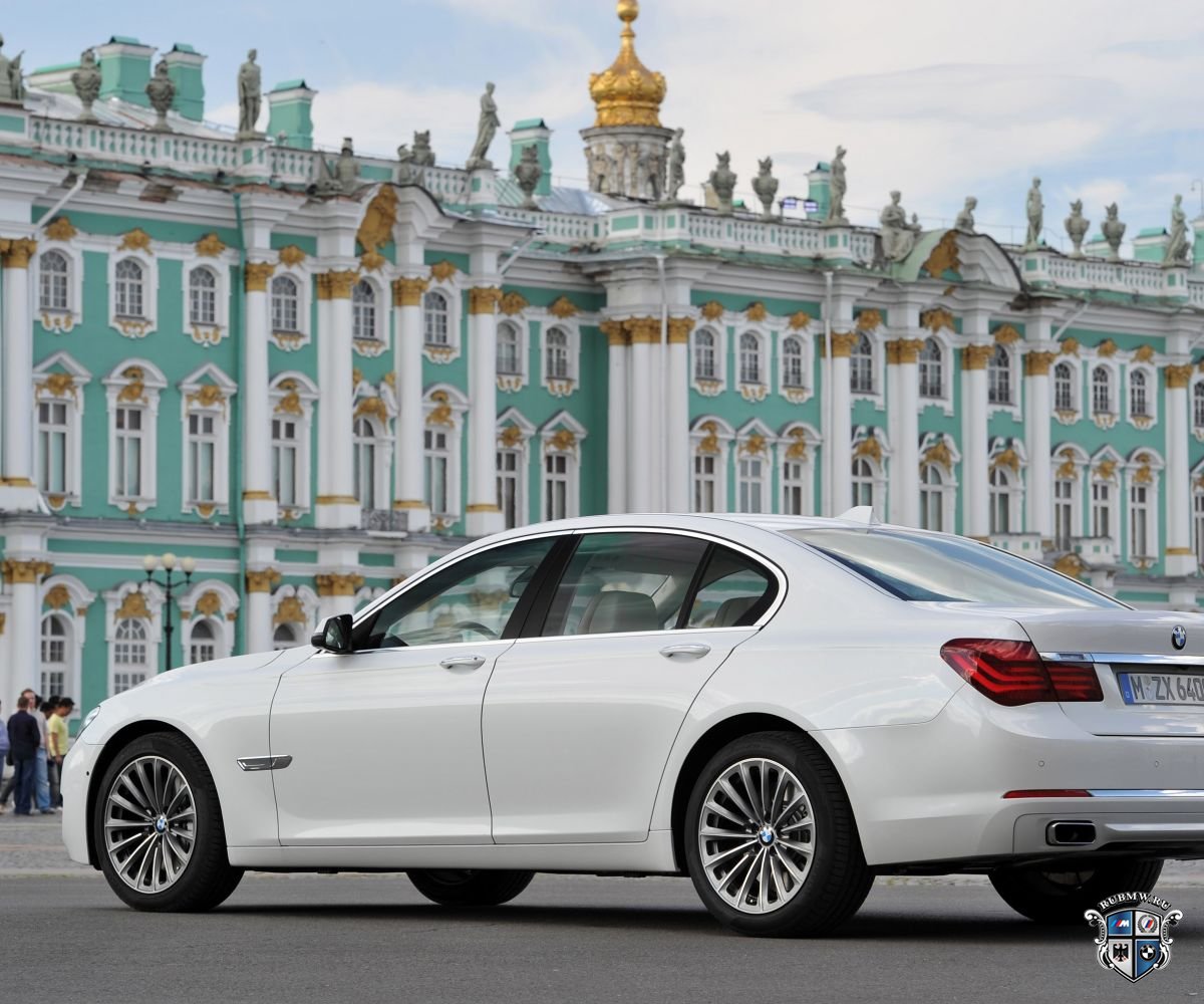 BMW 7 серия F01-F02