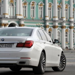 BMW 7 серия F01-F02