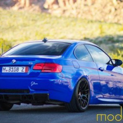BMW M3 Santorini Blue от Mode Carbon