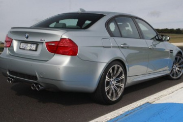 BMW 1M (E82) vs BMW M3 (E92) BMW 3 серия E90-E93