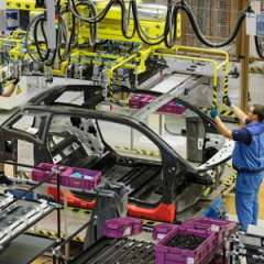 Из-за высокого спроса BMW увеличит выпуск i3