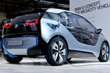 BMW опровергает информацию о выпуске внедорожника с электродвигателем BMW BMW i Все BMW i