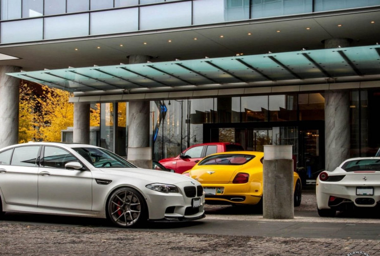 Как заказать уникальную курсовую работу по автомобильной промышленности BMW M серия Все BMW M