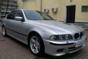 продам бмв е39 в отличном состоянии 2001г москва BMW 5 серия E39