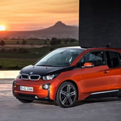 BMW X5 и BMW i3 получили награду "Золотой руль 2013"