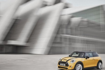 Сальто на MINI BMW Всё о MINI COOPER Все MINI