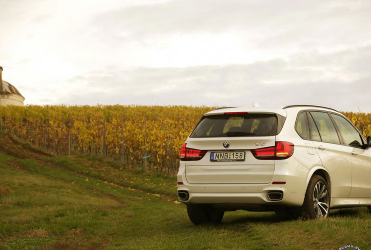 Как заказать уникальную курсовую работу по автомобильной промышленности BMW X5 серия F15