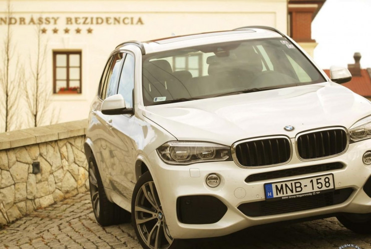 Как заказать уникальную курсовую работу по автомобильной промышленности BMW X5 серия F15