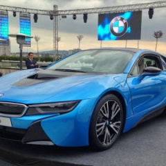 Английские цены на BMW i8