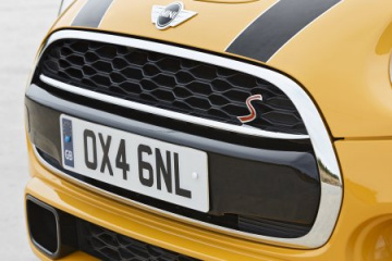 Электрический MINI Сountryman с 20" колесными дисками :: BMW :: Всё о MINI COOPER :: Все MINI Электрический MINI Сountryman с 20" колесными дисками BMW Всё о MINI COOPER Все MINI