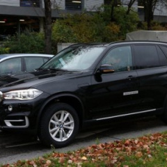 Гибридный BMW X5 начали тестировать