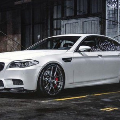 BMW M5 на дисках ADV.1 Wheels