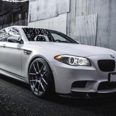 BMW M5 на дисках ADV.1 Wheels