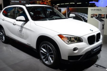 The New BMW X1 review BMW X1 серия E84