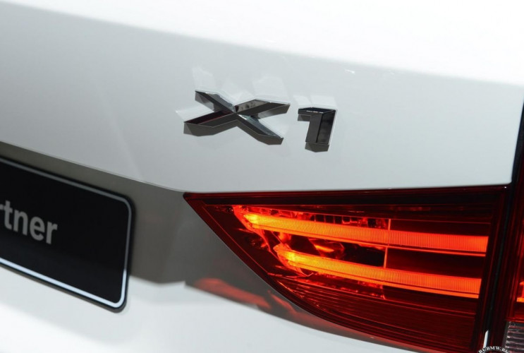 Как заказать уникальную курсовую работу по автомобильной промышленности BMW X1 серия E84