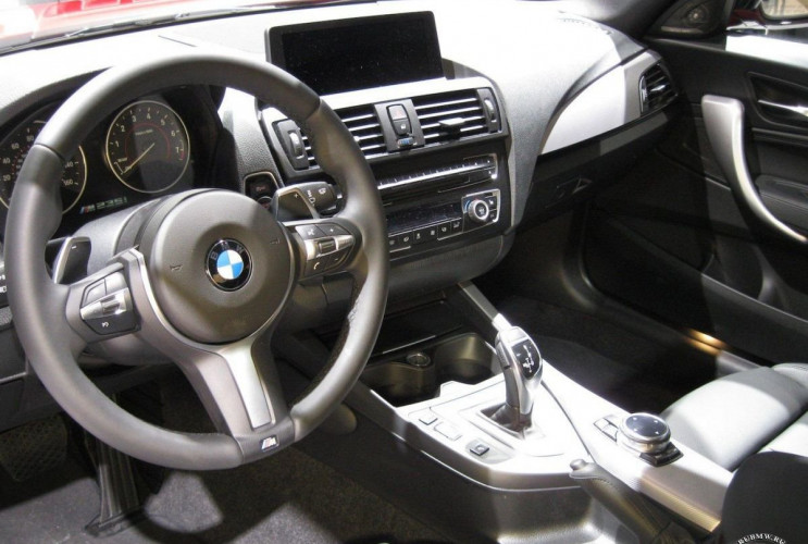 Как заказать уникальную курсовую работу по автомобильной промышленности BMW 2 серия F22-F23