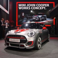 John Mini Cooper на Детройтском автосалоне