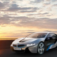 BMW i8 попал в ДТП