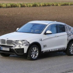 Фото серийного BMW X4