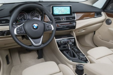 Предварительный осмотр и смена свечей зажигания :: BMW :: 2 серия :: F45 Предварительный осмотр и смена свечей зажигания BMW 2 серия F45