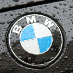 BMW продолжает увеличивать объемы продаж