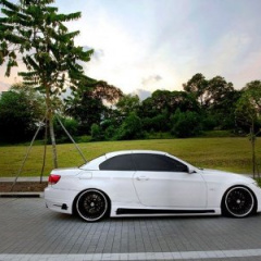 Кабриолет BMW 335i с тюнингом из Индонезии