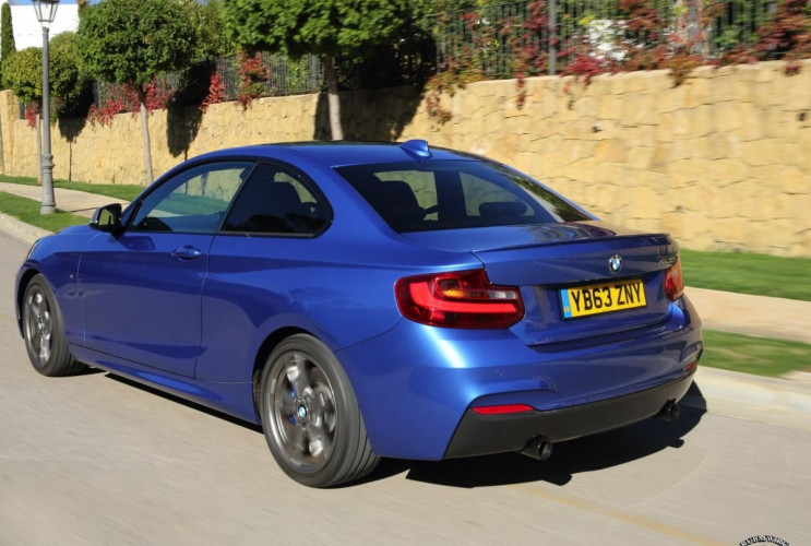 Как заказать уникальную курсовую работу по автомобильной промышленности BMW M серия Все BMW M