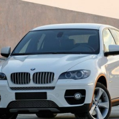 BMW X6: стандарт премиального кроссовера