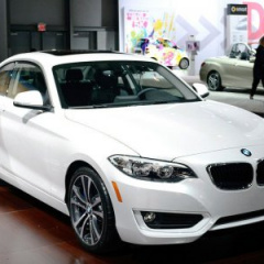 В Нью-Йорке показали BMW 228i Coupe Track Handling Package