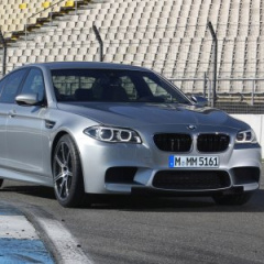 BMW создаст седан M5 мощностью 600 л.с.