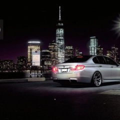 BMW M5 на эксклюзивных дисках HRE Wheels