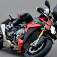 Победа BMW Motorrad в голосовании «Лучшие спортивные мотоциклы 2014 года»