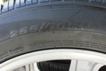 Продам колеса R19 с минимальным пробегом.