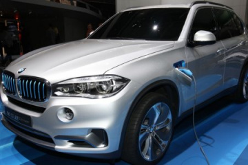 Новые подробности о BMW X5 eDrive BMW X5 серия F15