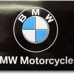BMW позаботится о байкерах со смартфонами