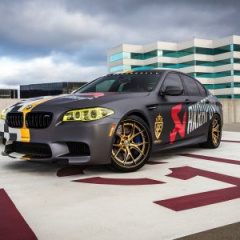 BMW M5 от Akrapovic для Gold Rush Rally