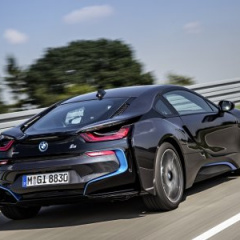 BMW i8: скоро и на российских дорогах