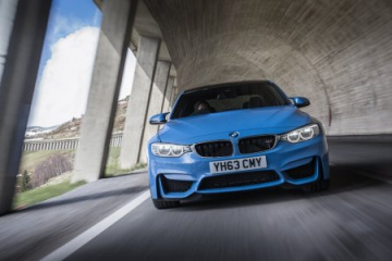2011 BMW 1M Coupe Test Drive & Car Review with RoadflyTV host Shannon McIntosh BMW M серия Все BMW M